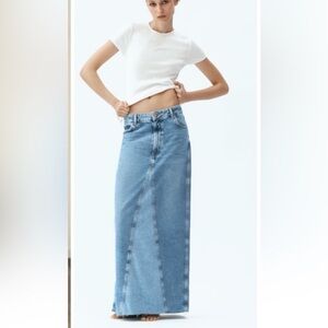 Zara Contrast Denim Midi Skirt Frayed Mid Blue.  Size XS